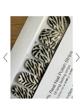 Color Street Nail Polish Strips A Roar-ing Time FDL062 clear black zebra stripe